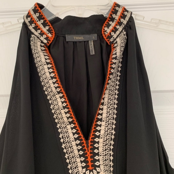 THML | Embroidered Shift Dress M/MP/L - Picture 7 of 8